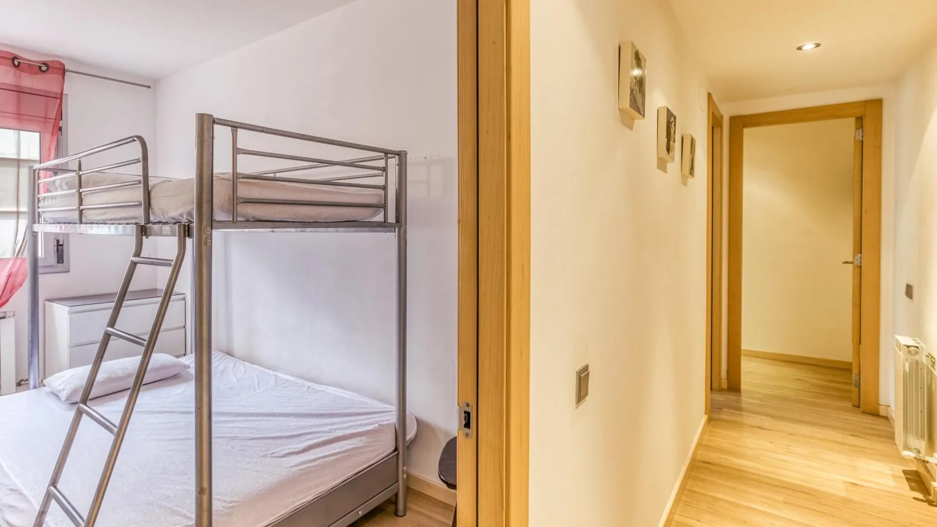 Appart Georges Roses Apartment